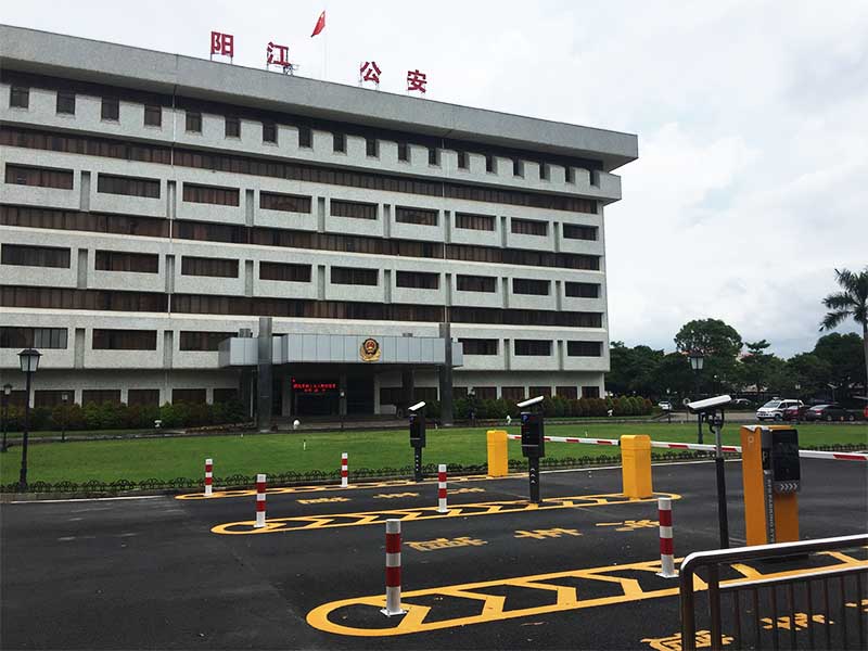 車牌識別系統一般安裝到什么地方？